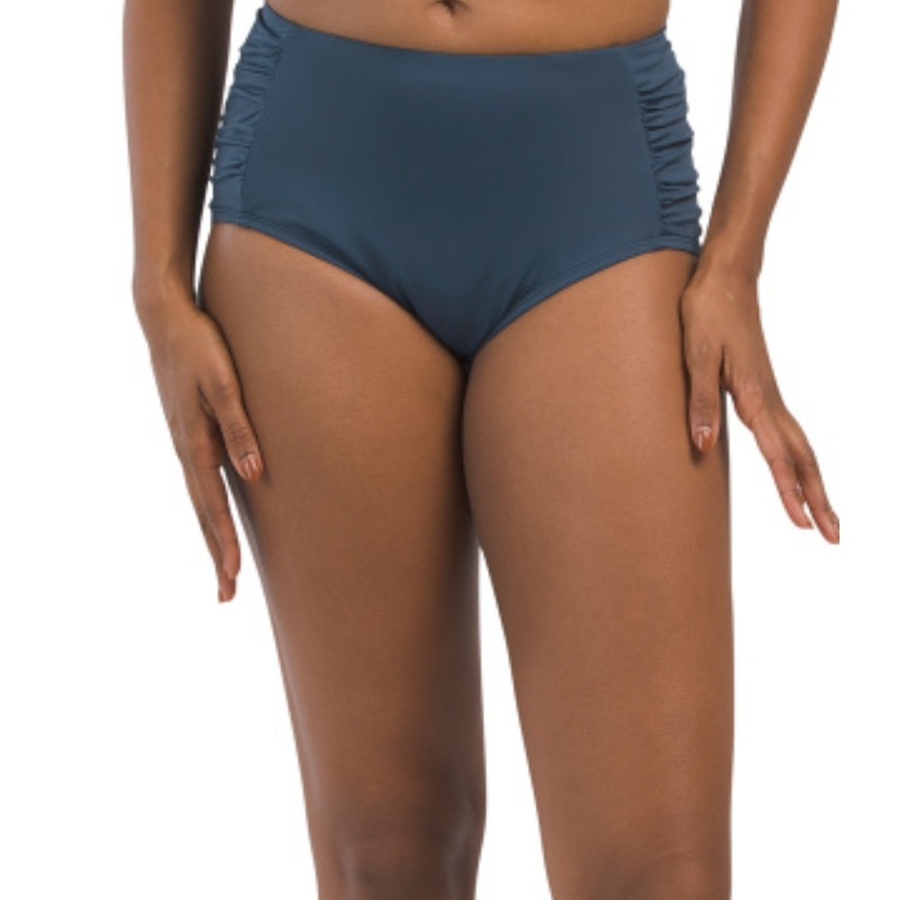  Jantzen bikini bottoms. Shirred side